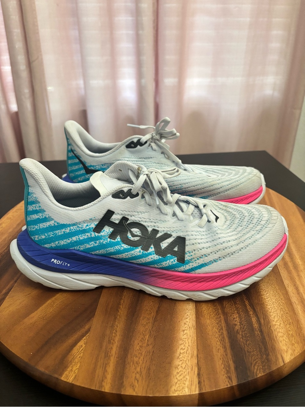 Hoka Mach 5 Running Sneakers White Scuba Blue Size 9.5B